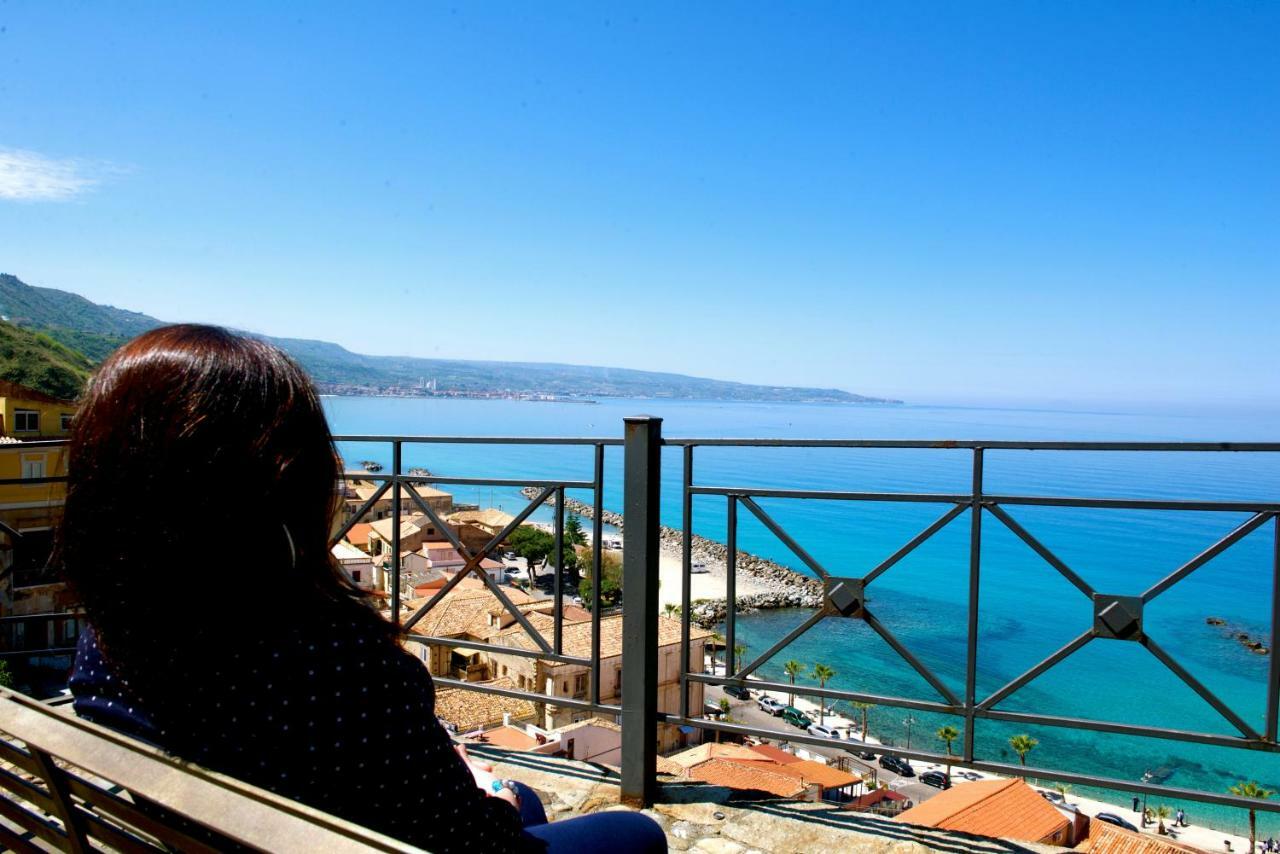 Maison d'hôtes Residenza Maria Antonietta - 50 Metri Dal Mare Pizzo (Calabria)