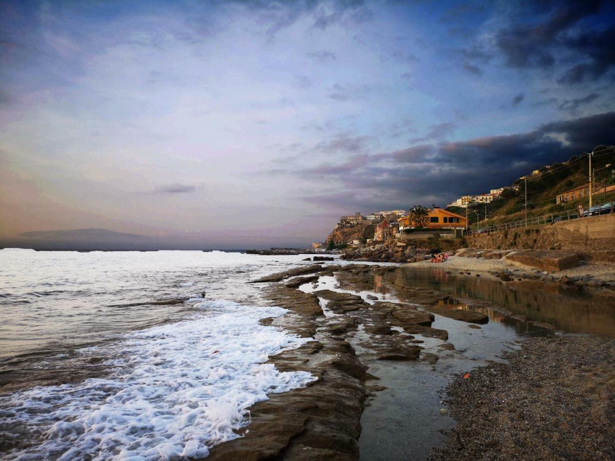 Residenza Maria Antonietta - 50 Metri Dal Mare Maison d'hôtes *