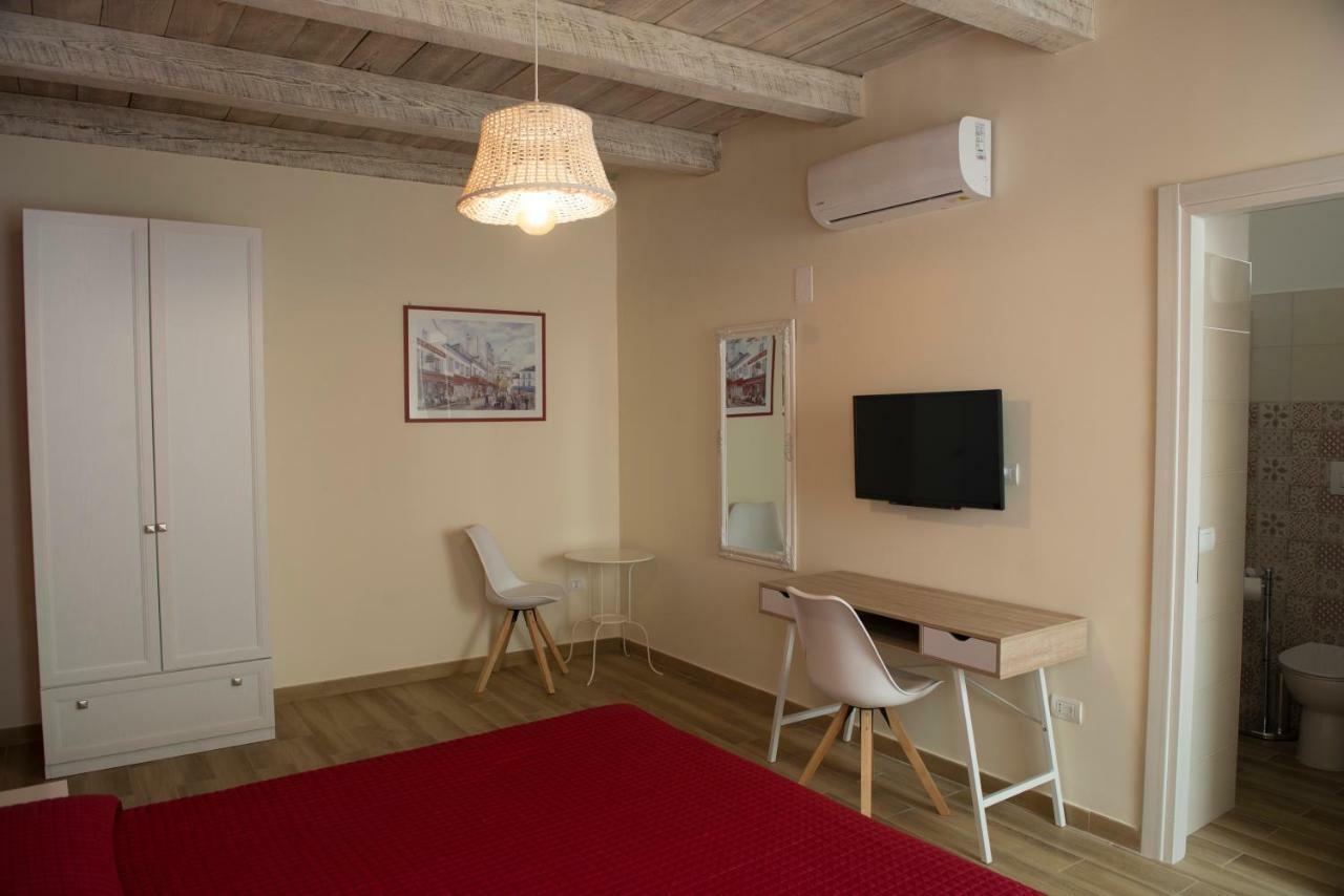 Residenza Maria Antonietta - 50 Metri Dal Mare * Pizzo (Calabria)